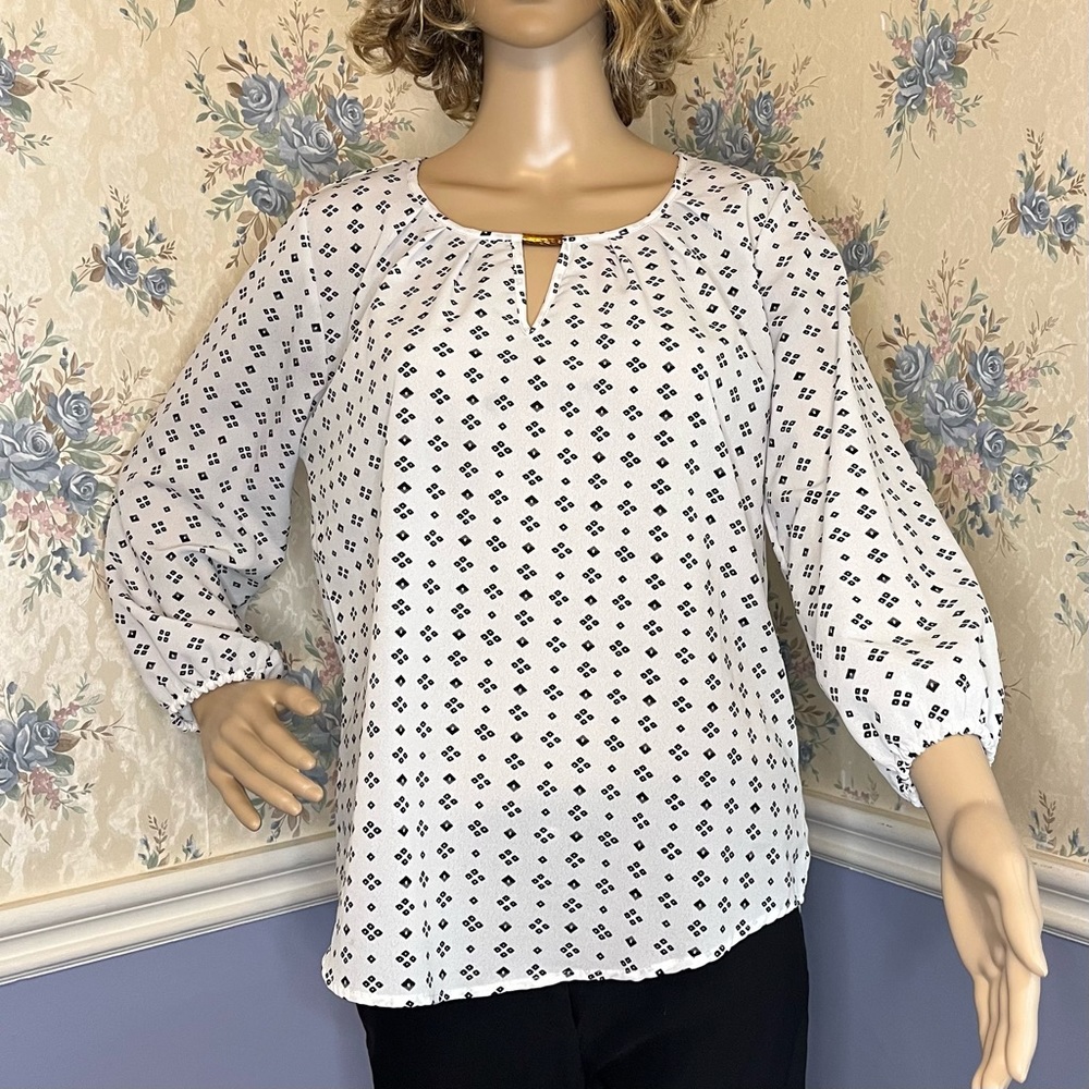 Jon & Anna Long Sleeve White & Black Patterned Blouse, Size M